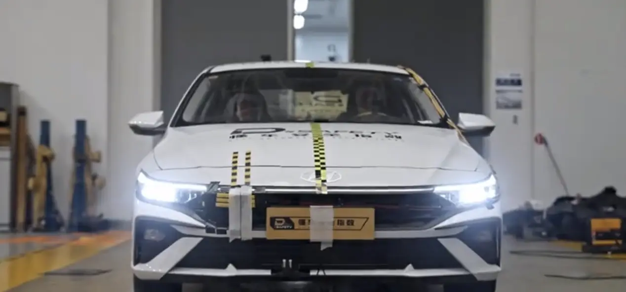 宝马测试平台_宝马汽车在安全测试中的卓越表现分析_宝马驾驶测试