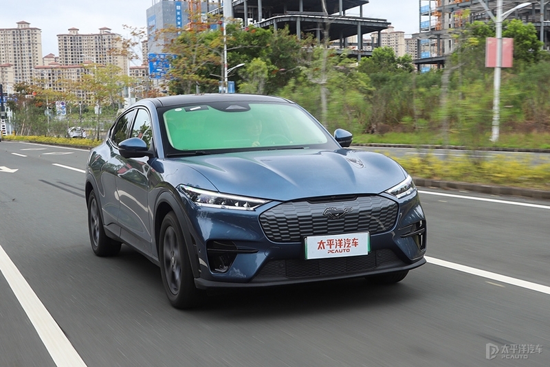 不喝油的“野马”还野吗？测试Mustang Mach-E