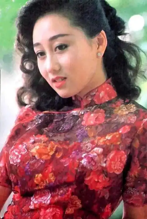 利智的生活故事与成长历程_利智的生活故事与成长历程_利智的生活故事与成长历程