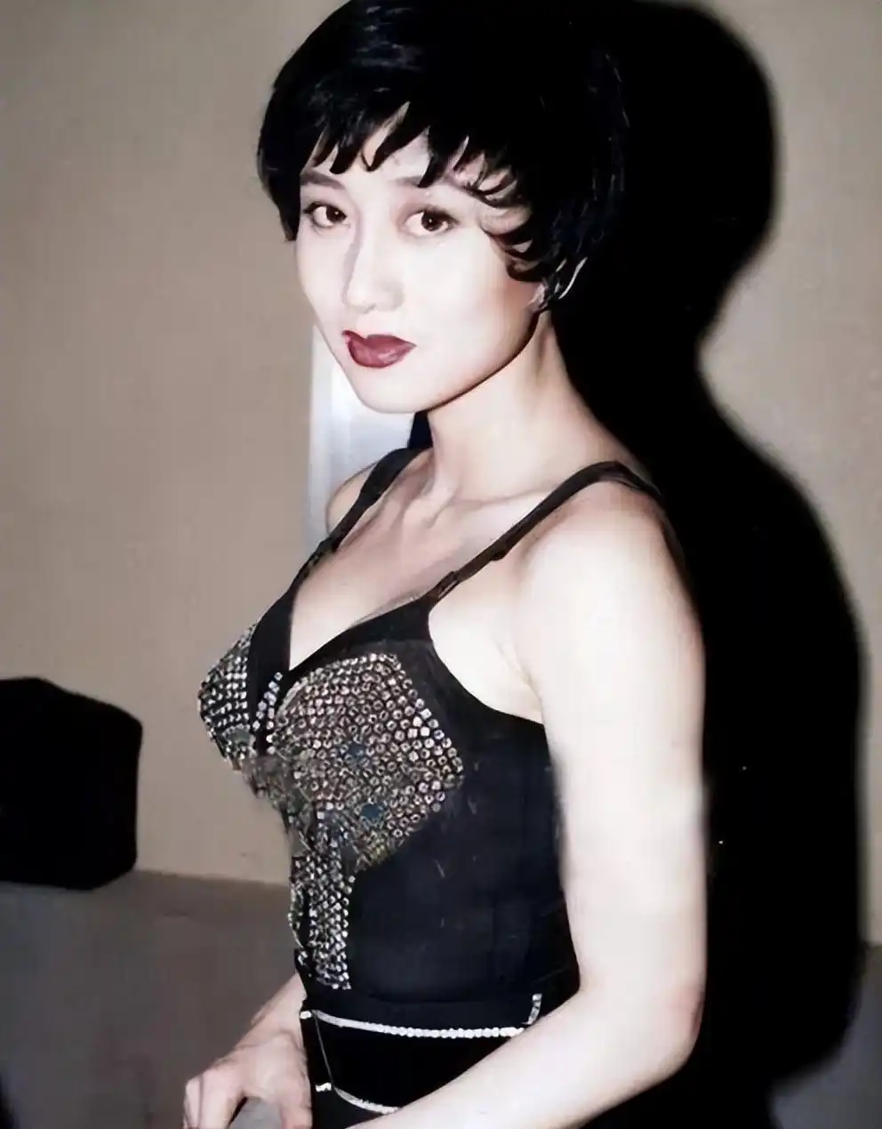 利智的生活故事与成长历程_利智的生活故事与成长历程_利智的生活故事与成长历程