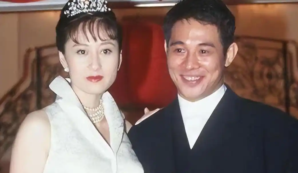 利智的生活故事与成长历程_利智的生活故事与成长历程_利智的生活故事与成长历程