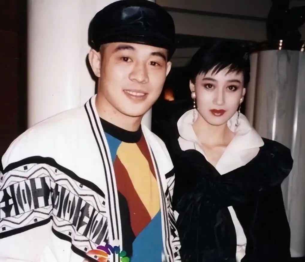 利智的生活故事与成长历程_利智的生活故事与成长历程_利智的生活故事与成长历程