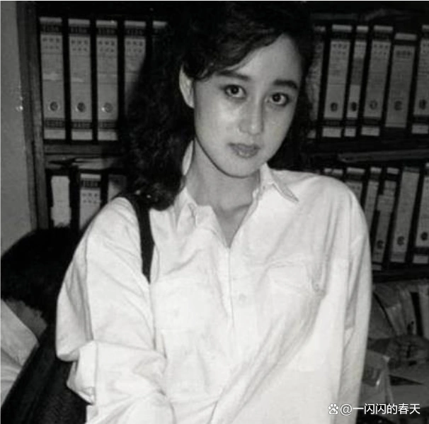 利智的生活故事与成长历程_利智的生活故事与成长历程_利智的生活故事与成长历程