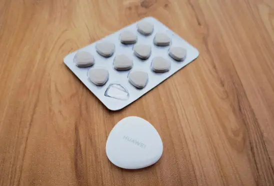 华为手机配件有哪些种类_华为配件如何提升手机功能性？_华为手机实用配件