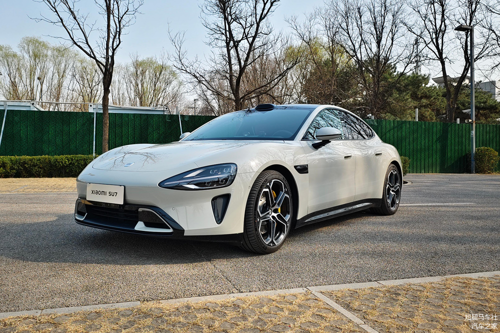 高性能刹车系统对小米汽车安全性的影响_刹车性能衰减_刹车性能是什么意思