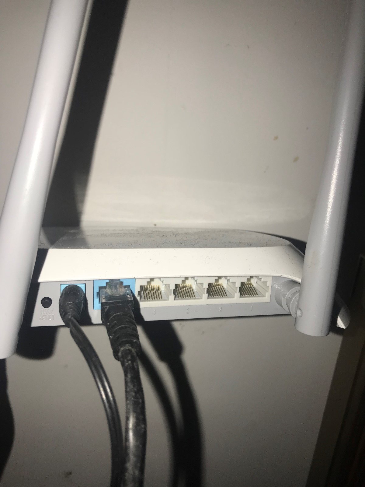 路由器的网线连接上网方法及路由器简介