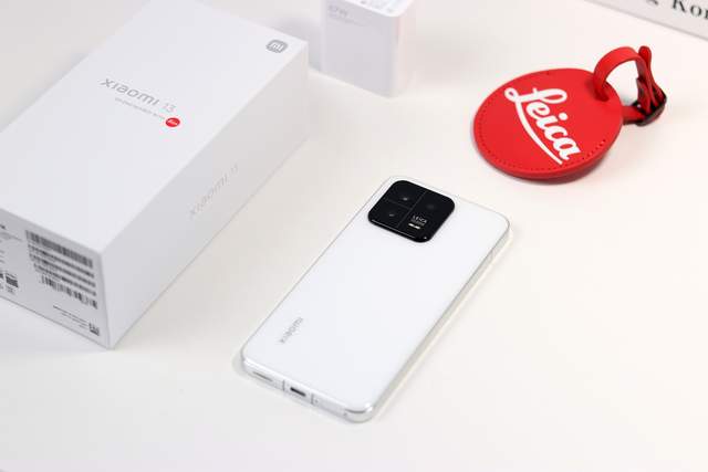 小米13打破高端安卓手机同质化，销量口碑双丰收，京东618表现亮眼