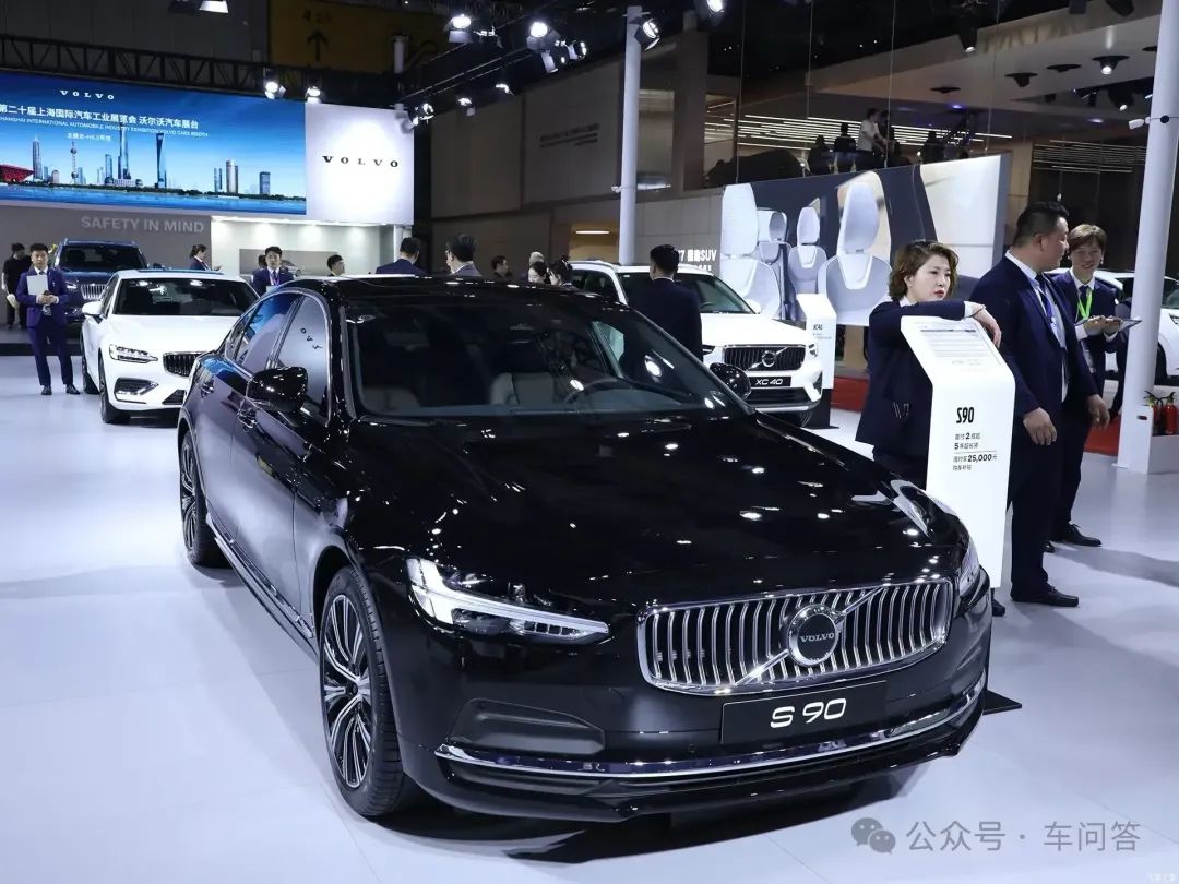 沃尔沃安全方面的首创_沃尔沃安全理念介绍_沃尔沃的设计理念：安全与舒适的结合