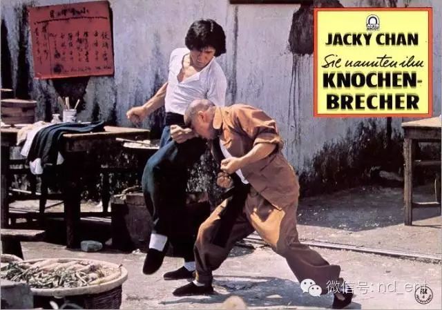 从打星到导演：成龙的转型之路_成龙成名之路_成龙当导演的电影