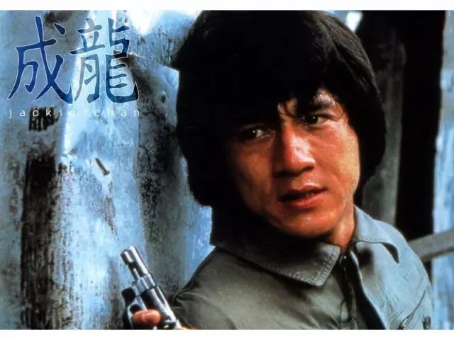 成龙成名之路_成龙转型之作_从打星到导演：成龙的转型之路
