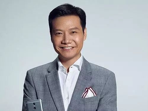 小米上市后首次重大组织架构调整：雷军强化总部职能，三位联合创始人新角色曝光