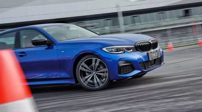 宝马的创新发展之路_宝马的问题产品_宝马汽车安全创新的市场反馈