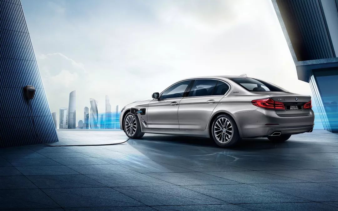 宝马汽车安全创新的市场反馈_宝马的问题产品_宝马的创新发展之路