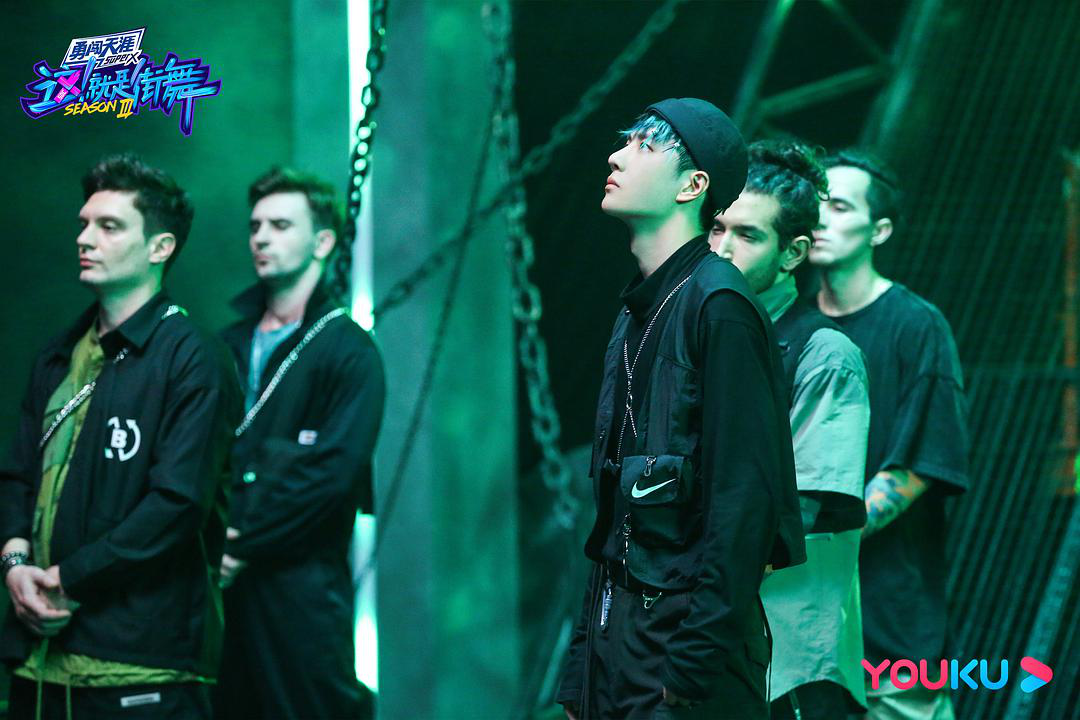 电影融合了哪些其他艺术门类_四大电影的类型融合与创新尝试_电影融合了哪六种艺术