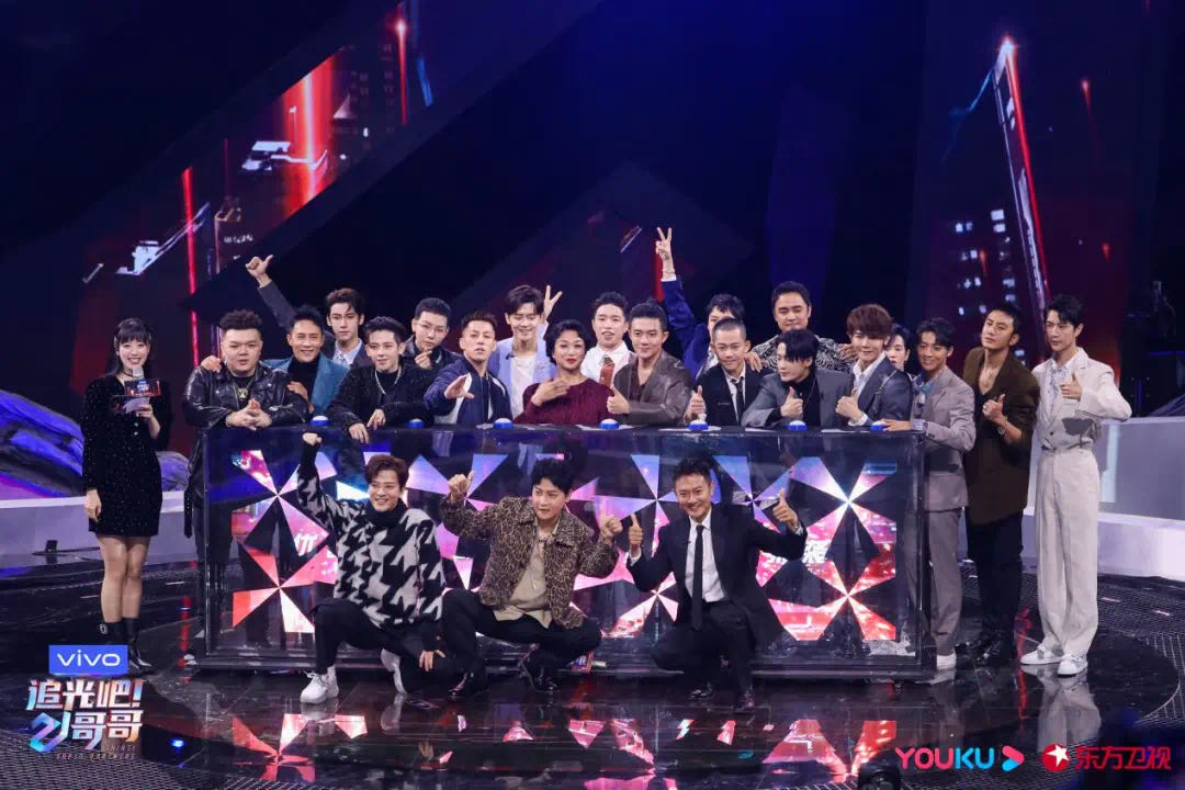 电影融合了哪六种艺术_四大电影的类型融合与创新尝试_电影融合了哪些其他艺术门类