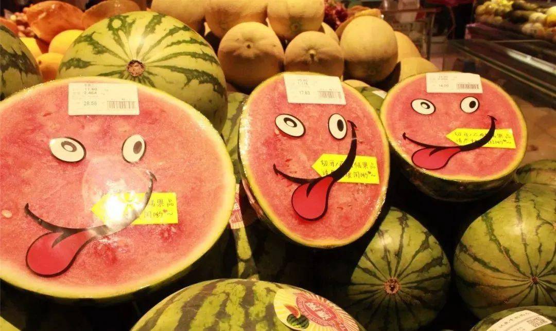 胖东来服务理念培训课件_胖东来如何培养以顾客为中心的企业文化？_胖东来员工培训问题研究