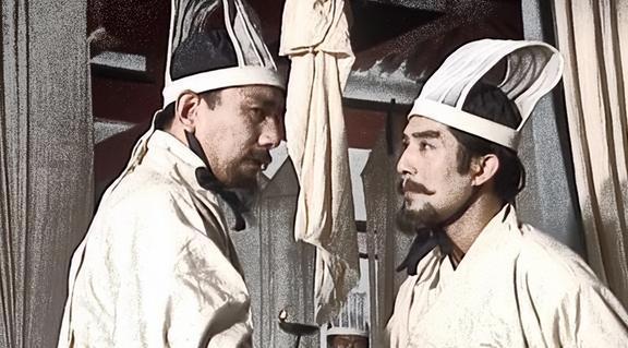 荀彧辅佐曹操_荀彧与曹魏政权的发展_魏国荀彧