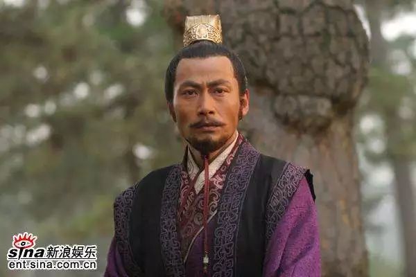 杨坚建立隋朝以什么为都城_隋杨坚介绍_杨坚的代隋之路与隋朝的建立