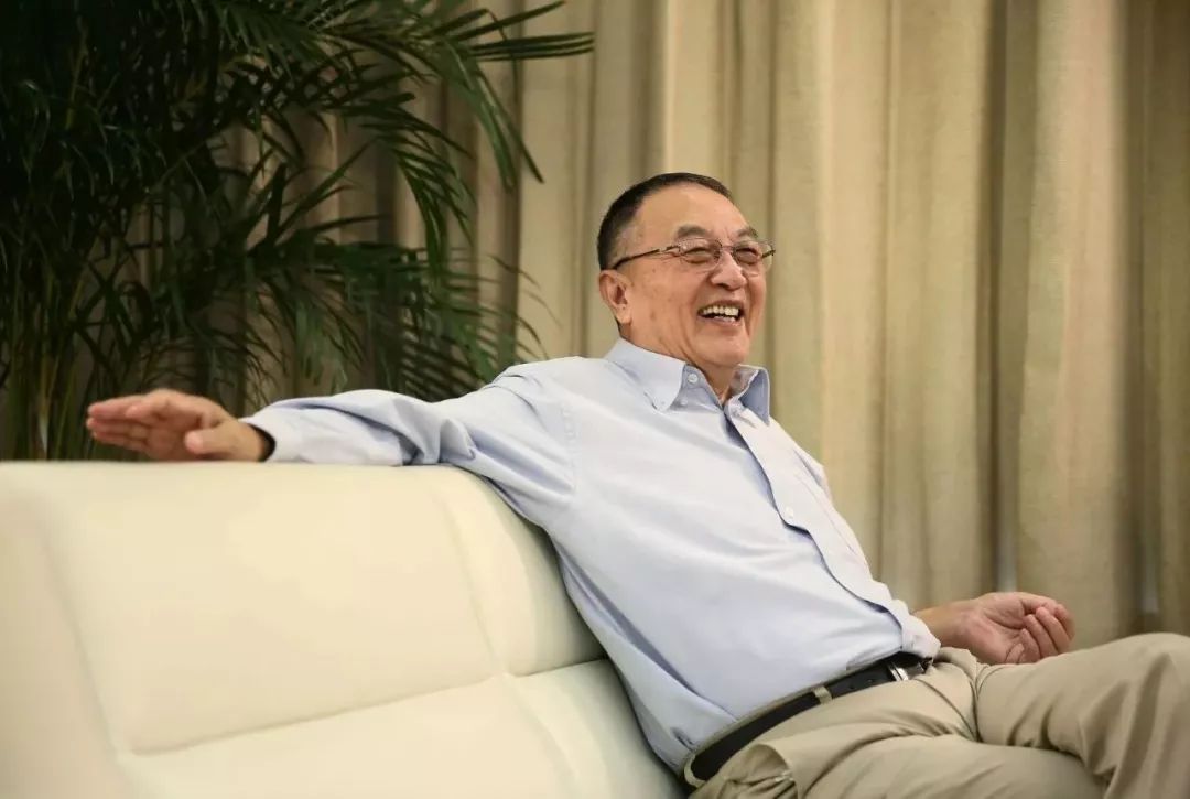 胡润创业_一个成功女人的背后_胡润的成功背后：学习与成长