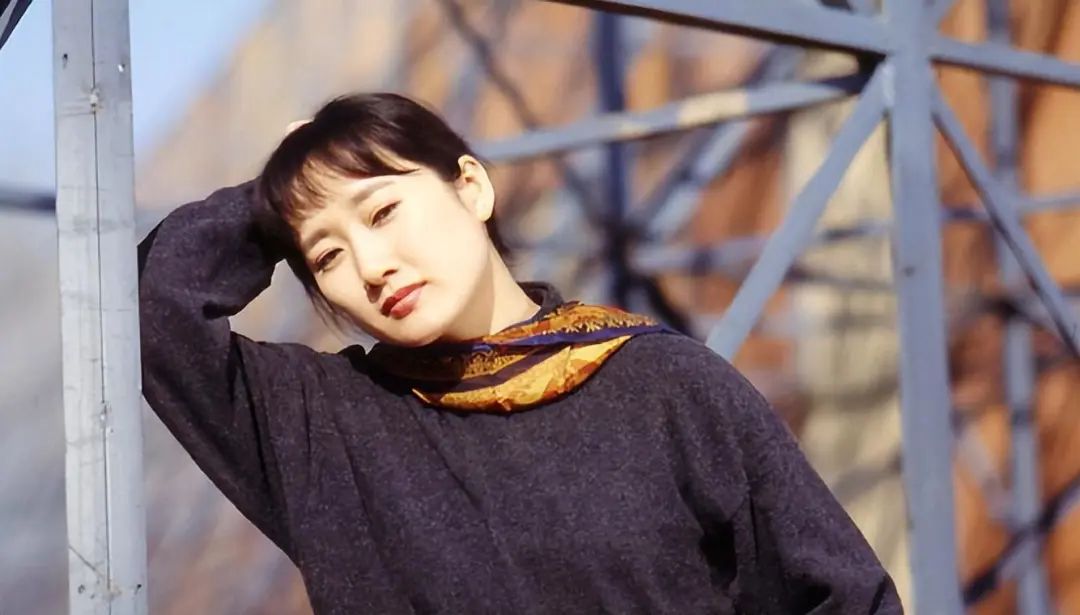 赠言创作与应用艺术_周慧敏的影视创作与艺术表现_狄更斯的创作艺术