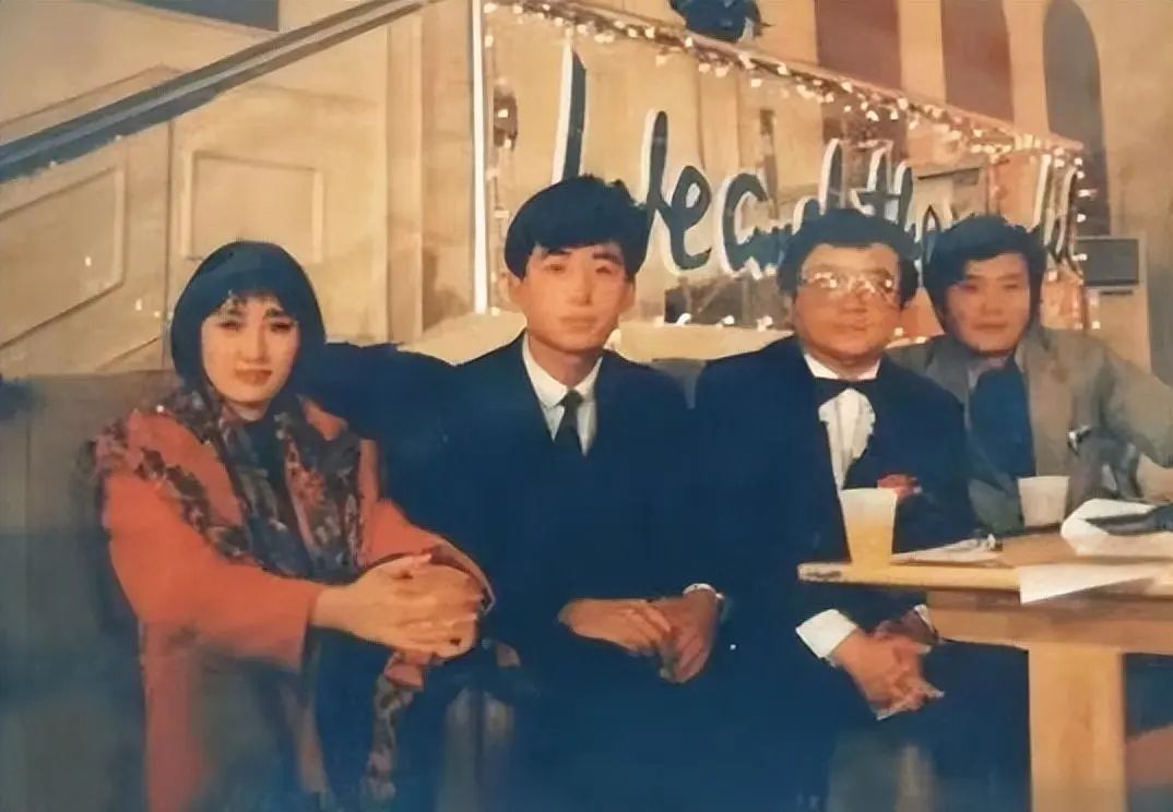 周慧敏的影视创作与艺术表现_赠言创作与应用艺术_狄更斯的创作艺术