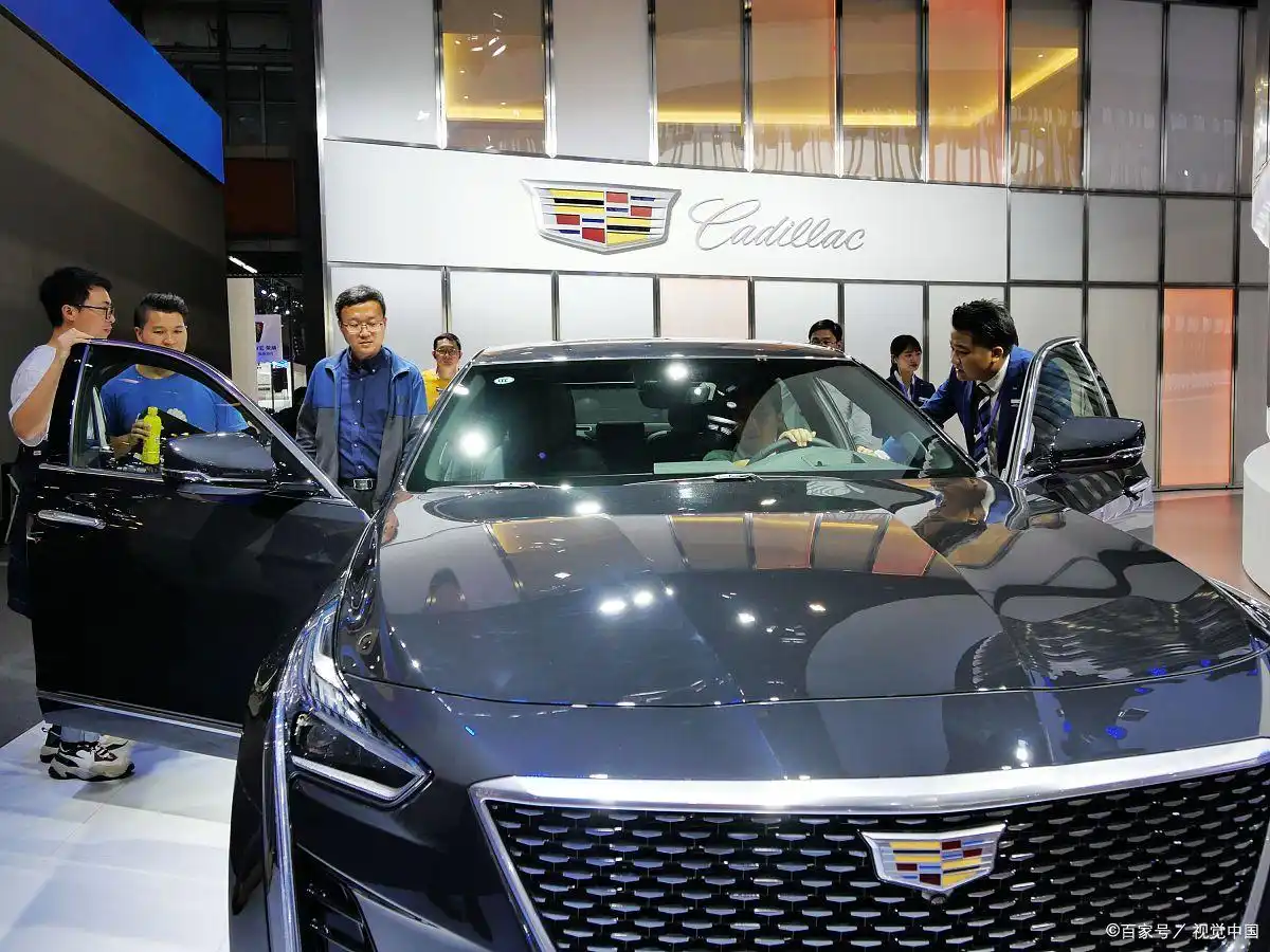 1902年诞生的凯迪拉克：以独特魅力创新引领豪华轿车领域新风尚