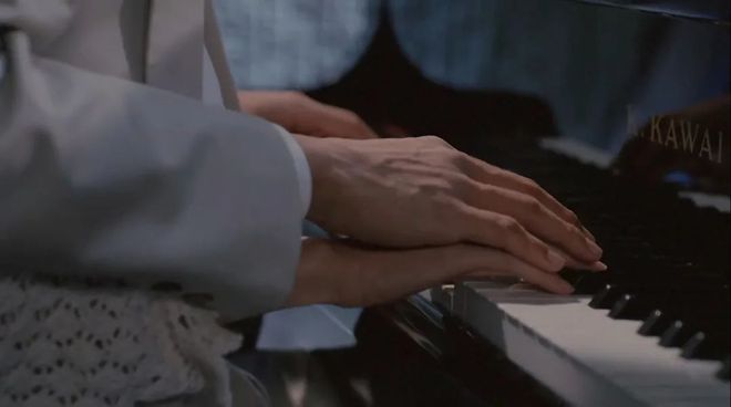 关之琳最经典电影_关之琳的影视作品中的经典表演_影视关之琳表演经典作品中文版