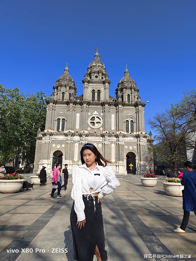 vivo什么镜头_评测ViVo的拍照效果：从镜头到成像_vivo的镜头是蔡司的吗