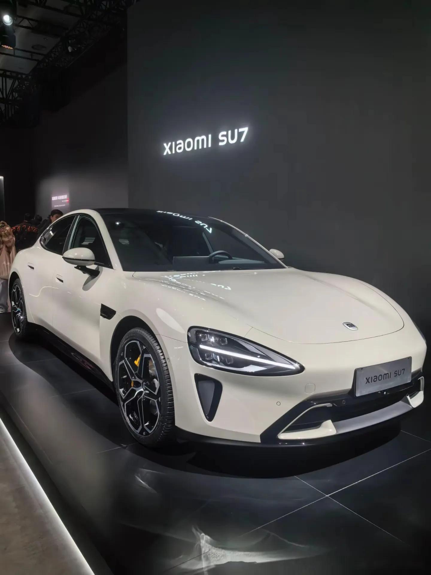 雷军的成功秘诀：创新与执着_雷军成功的秘诀是什么_雷军创新创业成功案例