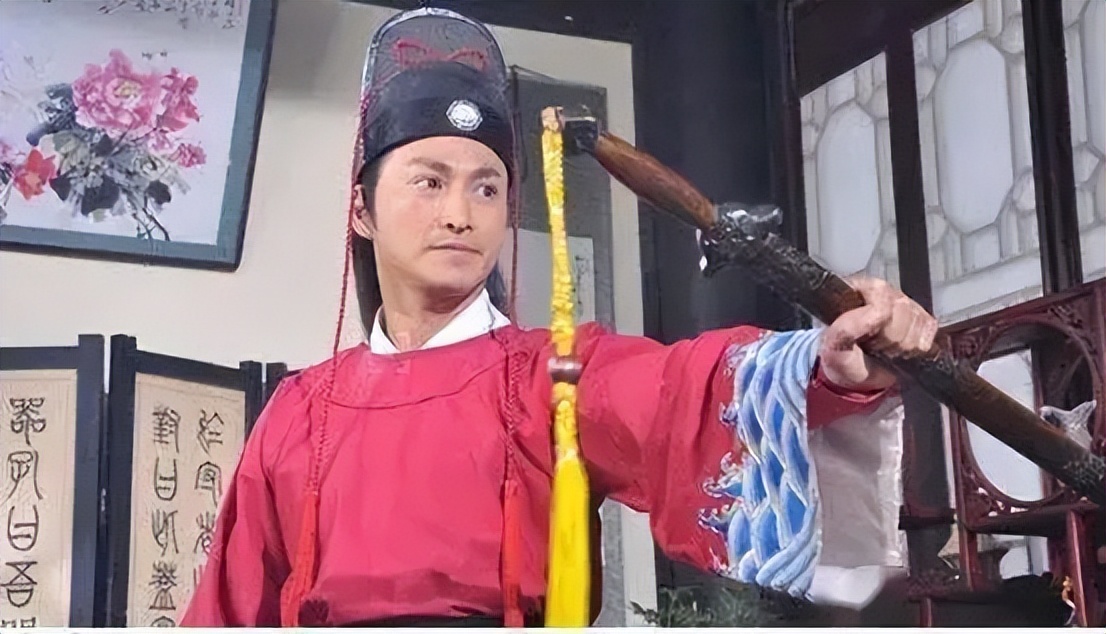 刘德华足球歌曲_刘德华踢足球的歌_刘德华与足球的热爱与支持