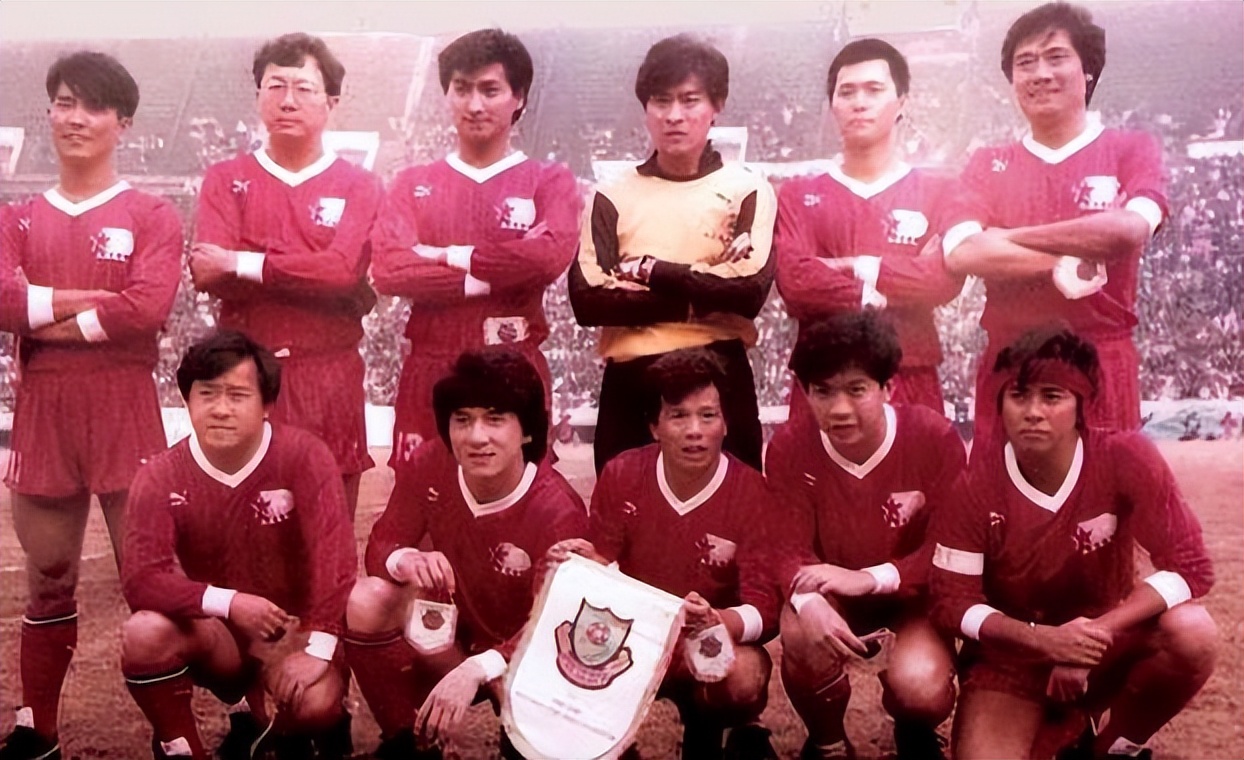 刘德华与足球的热爱与支持_刘德华踢足球的歌_刘德华足球歌曲