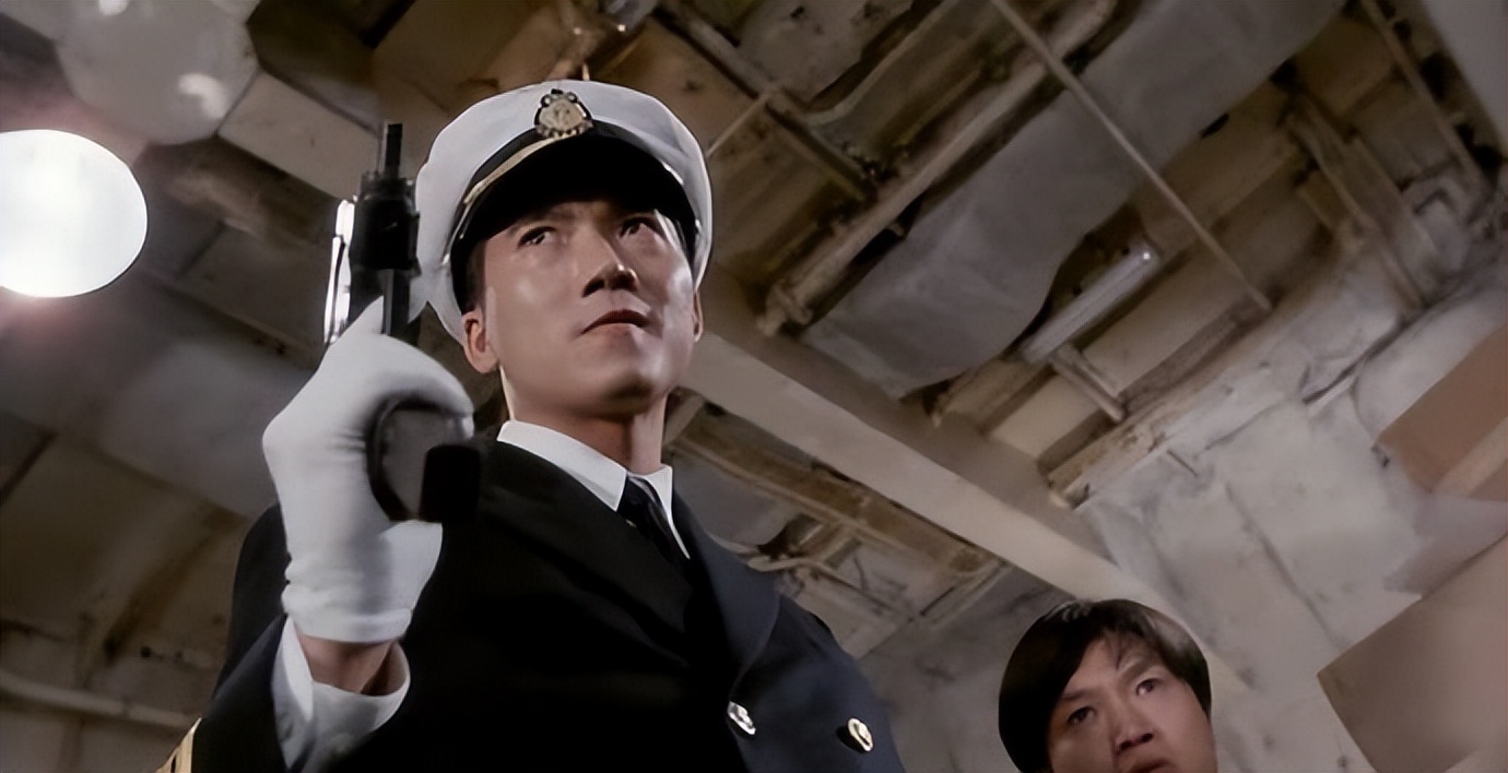 刘德华踢足球的歌_刘德华足球歌曲_刘德华与足球的热爱与支持