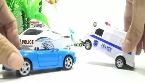 揭秘幕后电影花絮拍摄时间_揭秘幕后电影花絮拍摄视频_四大电影的幕后花絮与拍摄揭秘