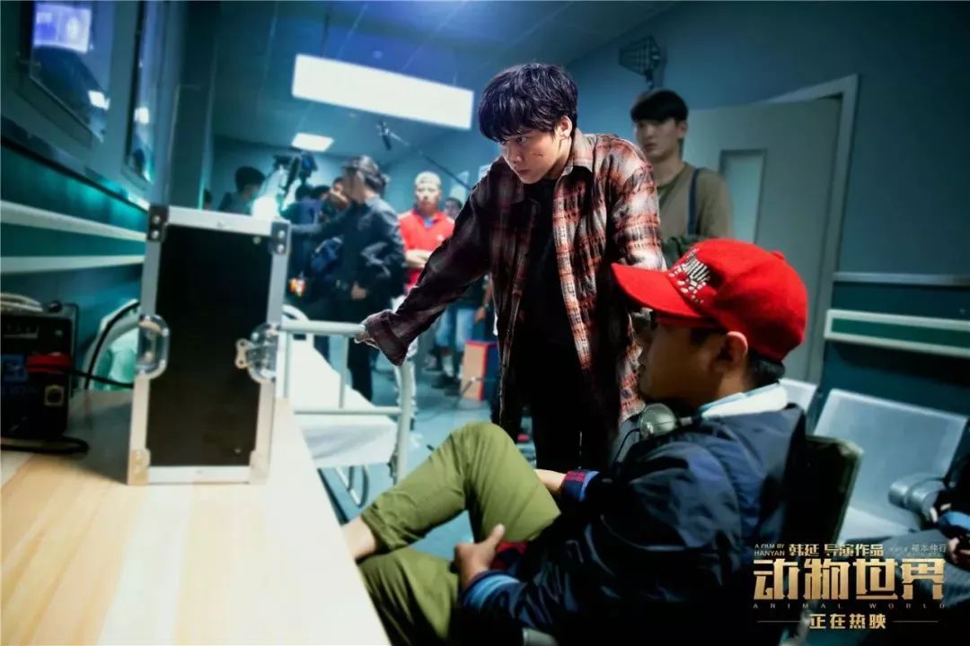 揭秘幕后电影花絮拍摄时间_四大电影的幕后花絮与拍摄揭秘_揭秘幕后电影花絮拍摄视频