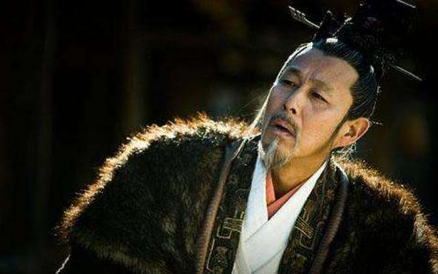 项羽与平定叛乱的故事_项羽平定叛乱故事简介_项羽众叛亲离的故事