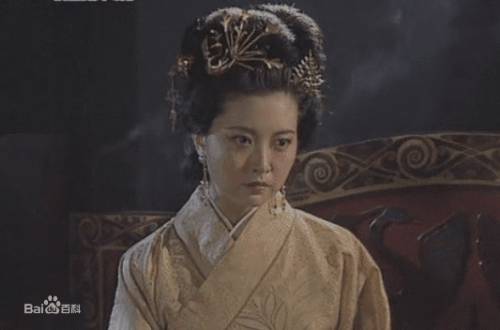 马超的家族背景与成就_马超的家族_马超背景成就家族图片