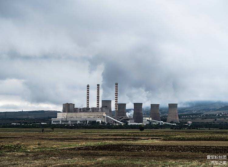 小米汽车能否延续性价比优势？探讨小米进军汽车行业的战略与前景