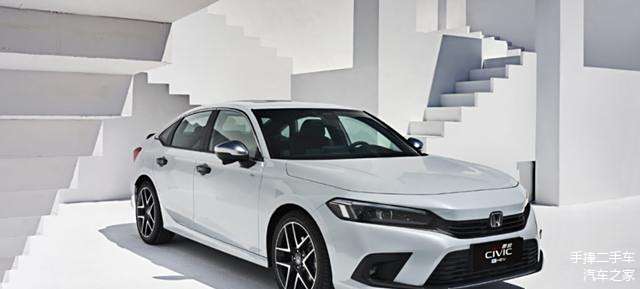 小爱同学为何选择本田思域而非小米SU7？深度解析两款车型的定位与优势