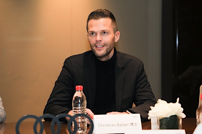 奥迪的用户界面设计与操作体验_奥迪的操作系统叫什么_奥迪操作界面体验用户设计方案