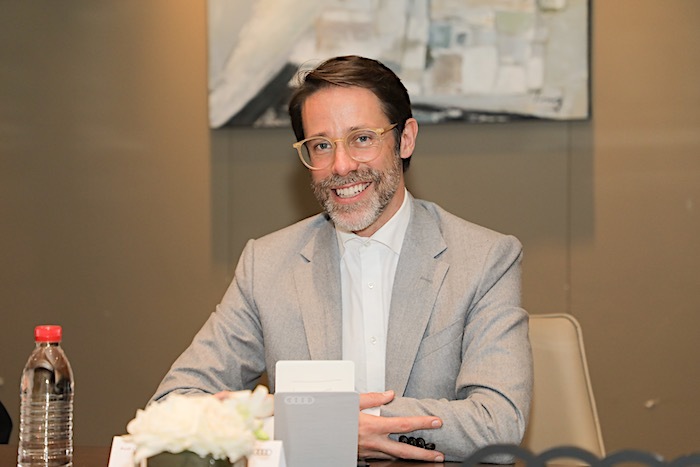 奥迪的操作系统叫什么_奥迪操作界面体验用户设计方案_奥迪的用户界面设计与操作体验