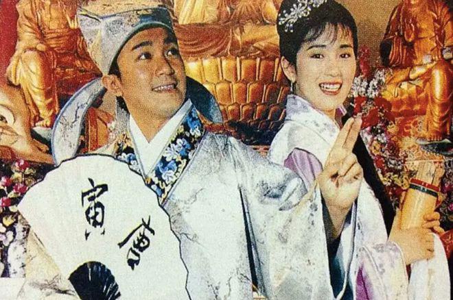 周星驰电影经典台词梗_周星驰的经典角色与经典台词_经典台词周星驰角色扮演