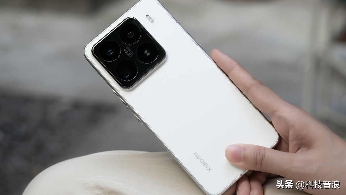 性能与价格的胜利：小米手机故事_性能与价格的胜利：小米手机故事_性能与价格的胜利：小米手机故事