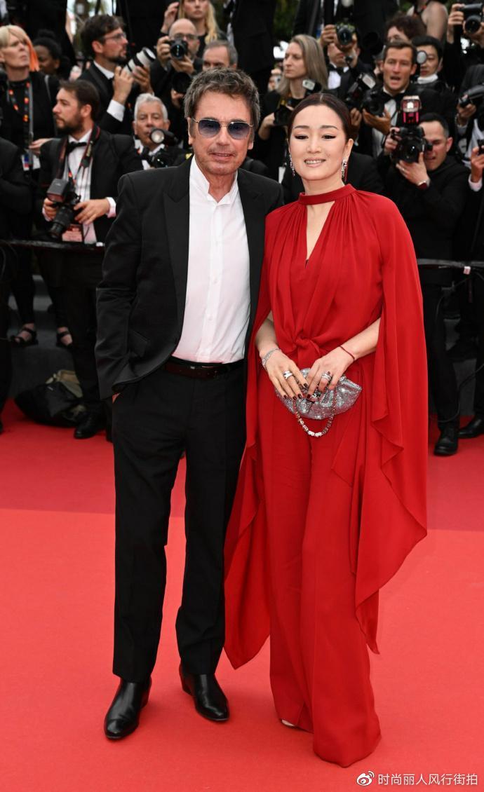 巩俐的时尚风格与红毯造型_巩俐红毯图片_巩俐红毯最高待遇