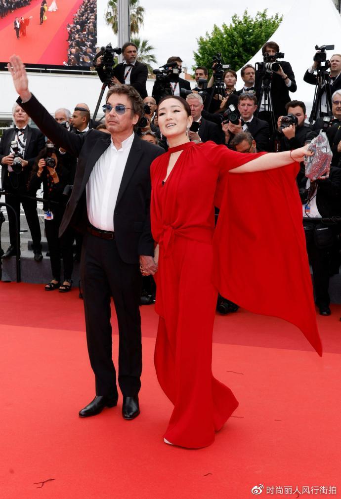 巩俐的时尚风格与红毯造型_巩俐红毯图片_巩俐红毯最高待遇