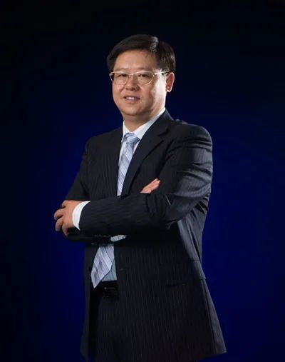 钟睒睒的领导风格与团队管理_三种高效团队领导的管理原则_领导者团队