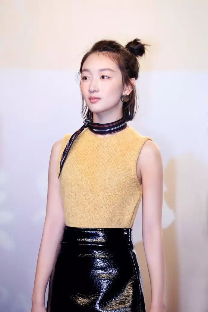 李易峰谈未来另一半的要求_李易峰谈未来计划，期待全新尝试_台湾节目谈李易峰