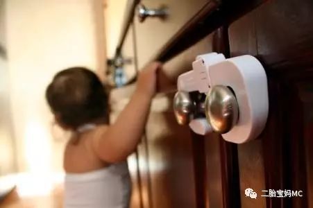 火锅店安全隐患有哪些_分析卡式炉的安全隐患，火锅享受中的事故与教训_火锅店火灾隐患有哪些