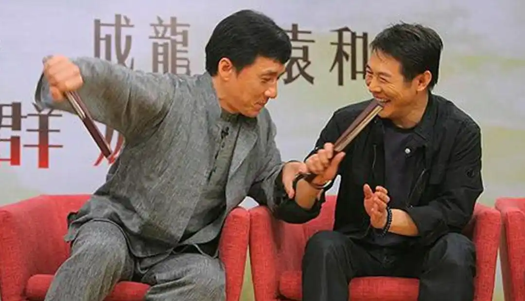 成龙与功夫明星的比较_成龙功夫流派_成龙功夫好吗