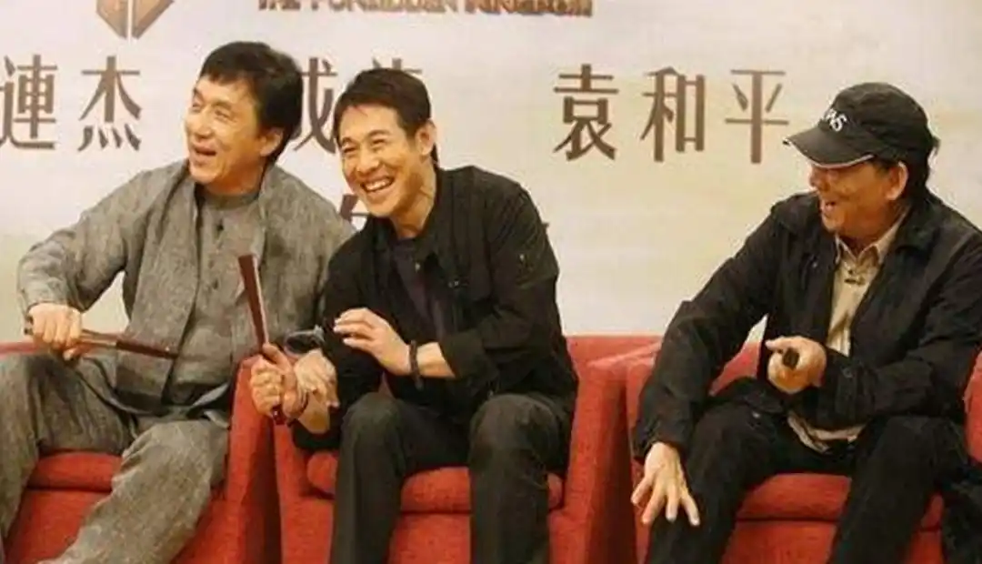 成龙功夫流派_成龙与功夫明星的比较_成龙功夫好吗