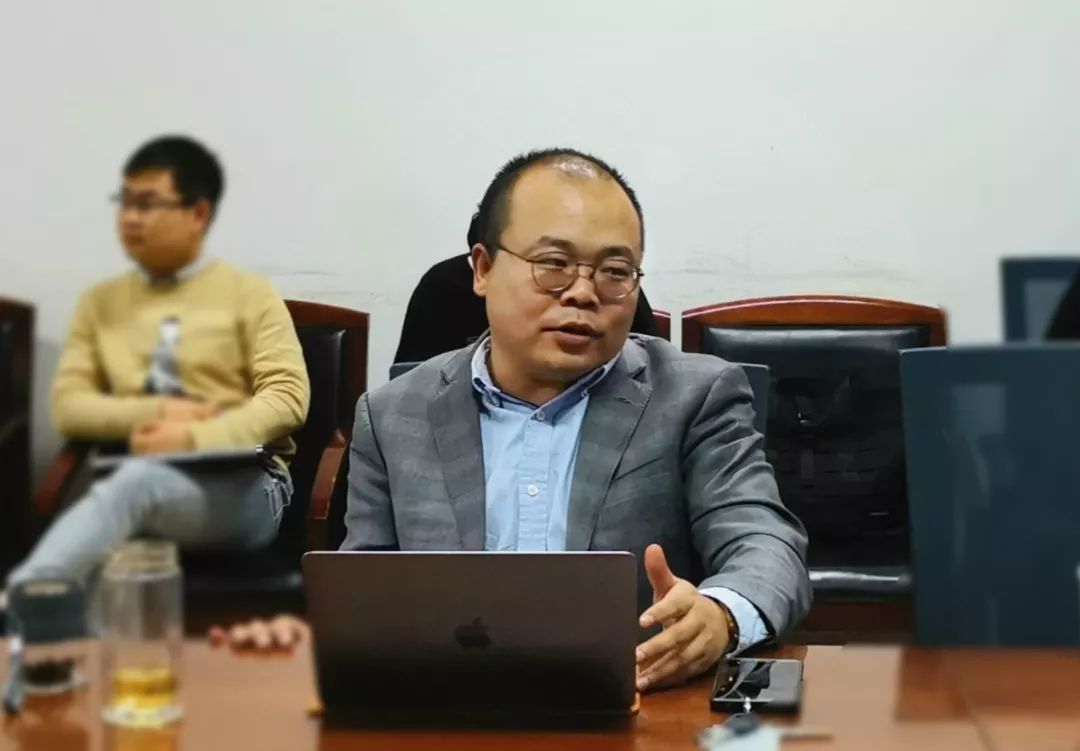 数字货币的去中心化特性与法治挑战_央行力推小额货币硬币化_数字货币和货币